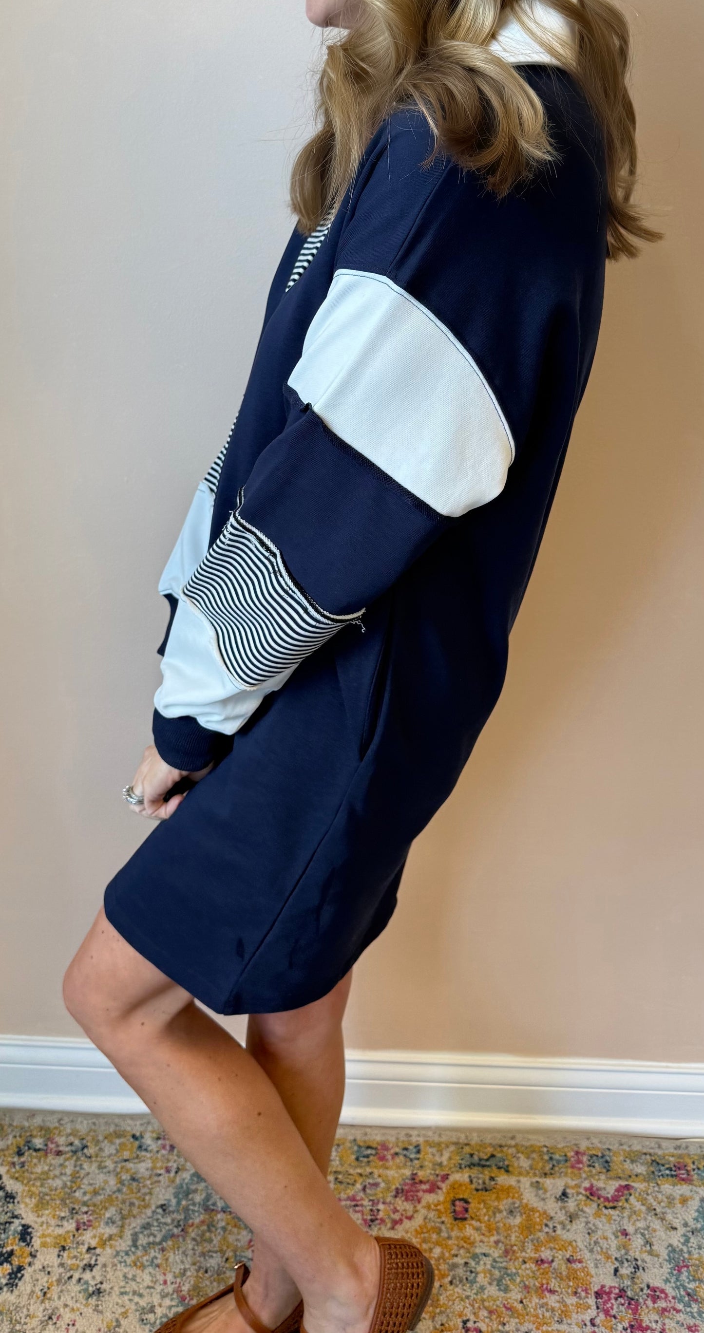 Cute and Comfy Striped Dress – Women’s Navy Long Sleeve Sporty Casual Shift Dress