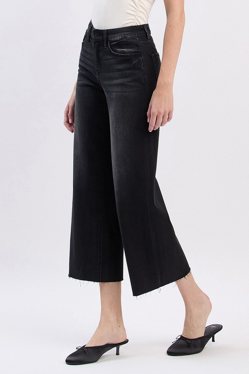Soft Crop Wide Leg Jean