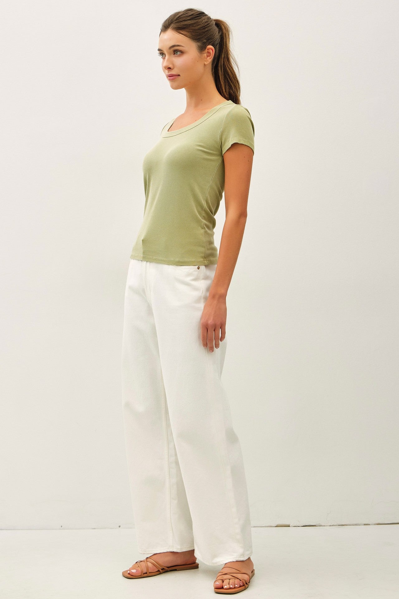 Wren Scoop Neck Baby Tee