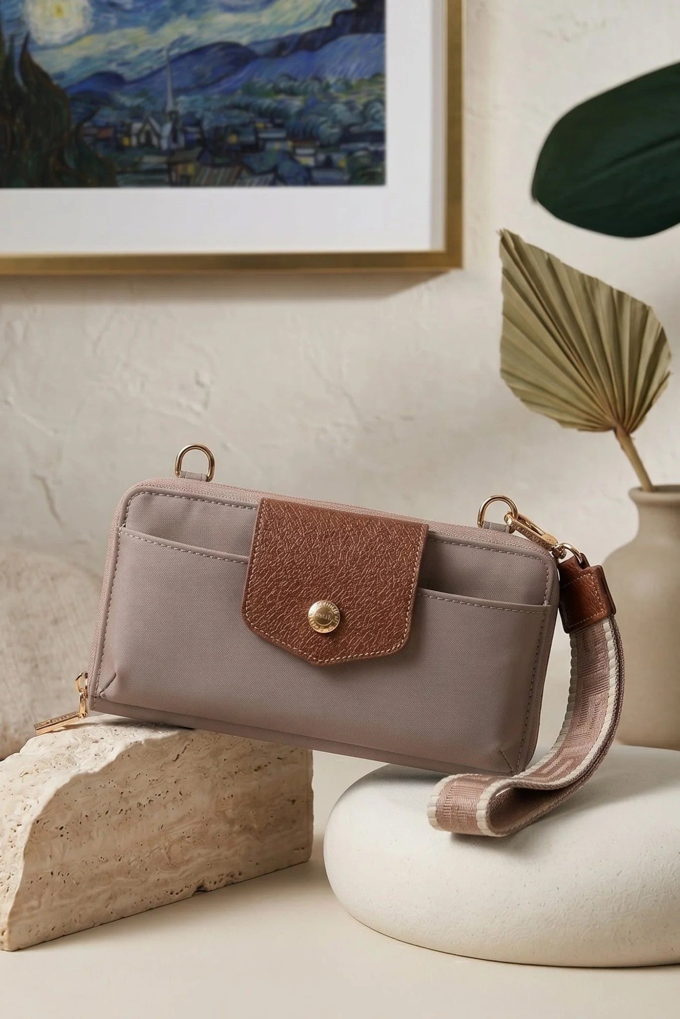 Mia Mini Crossbody