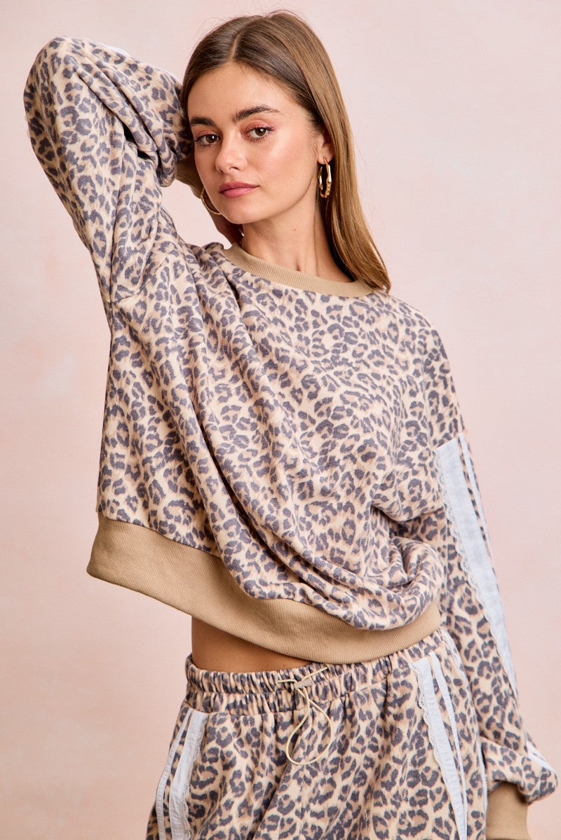 Ellie Leopard Sweatshirt