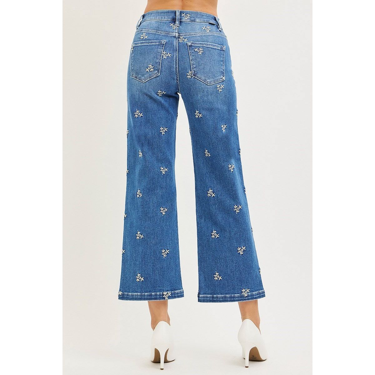 Risen Loraleigh Jeans embroidery close-up — floral detail on denim from Thread & Clover boutique