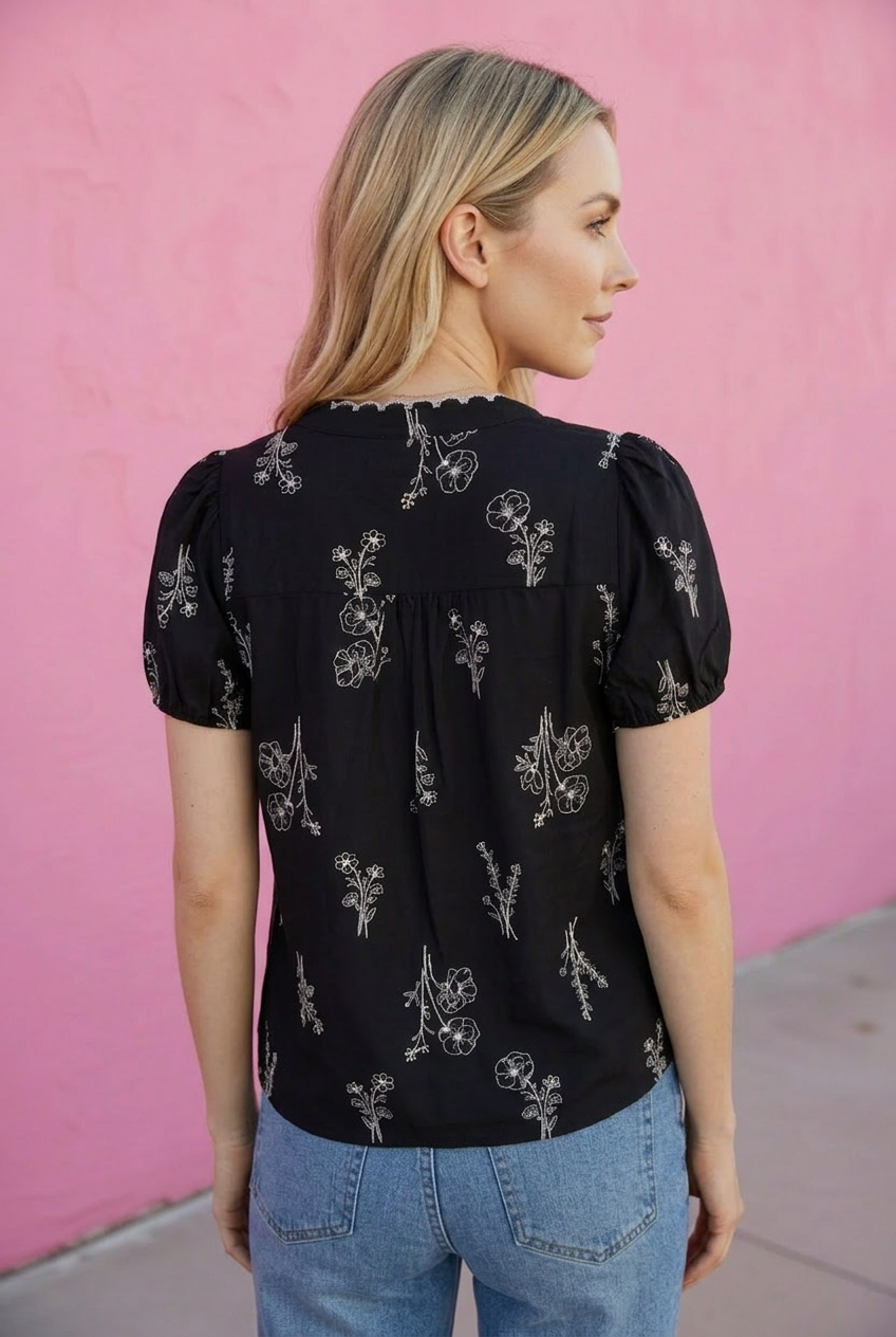 Nora Short Sleeve Blouse