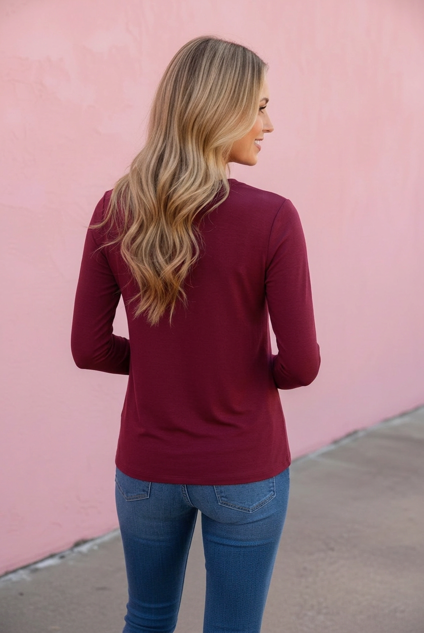 Everyday Crew Longsleeve Knit Top