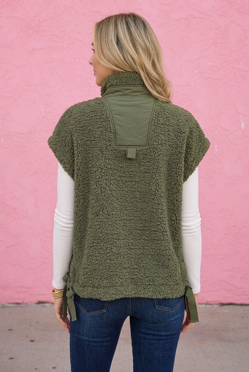 Nola Sherpa Vest